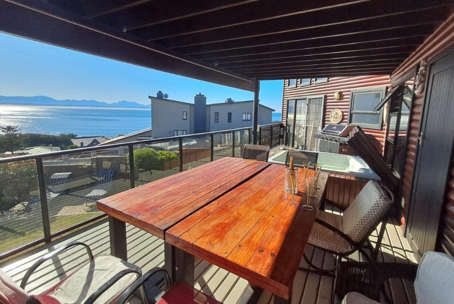 5 Bedroom Property for Sale in De Bakke Western Cape